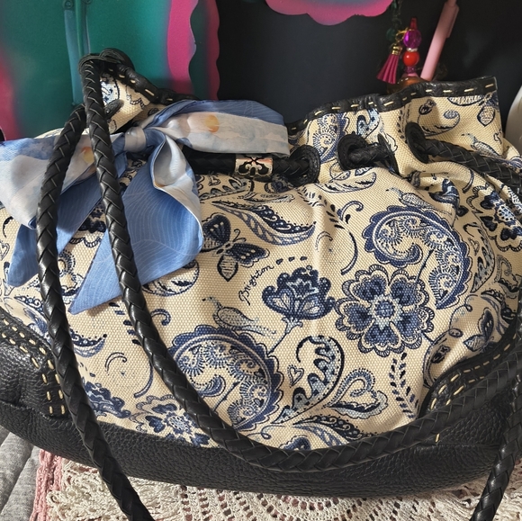 Brighton Bucket Tote Canvas Floral Blue and Black Women's Bag Denim Interior - Picture 4 of 10